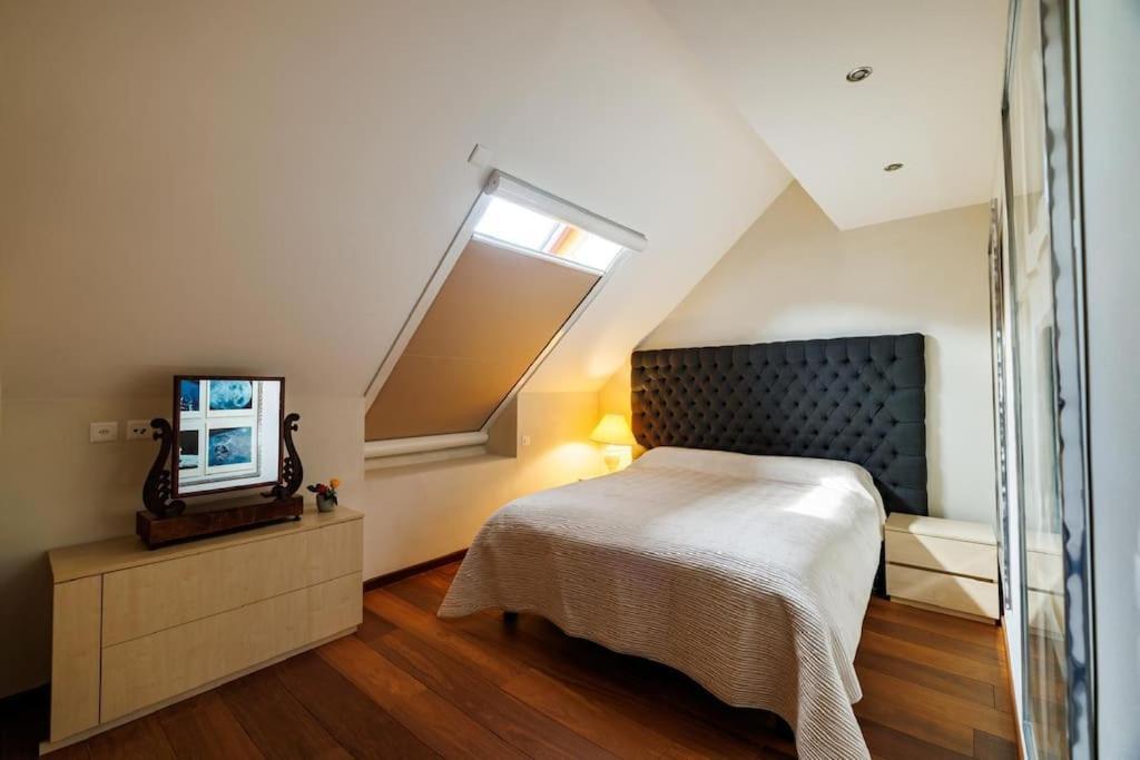 Appartement Cosy à 2 Minutes Du Genève